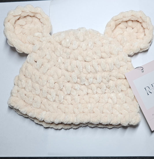 Baby Bear Newborn hat with ears